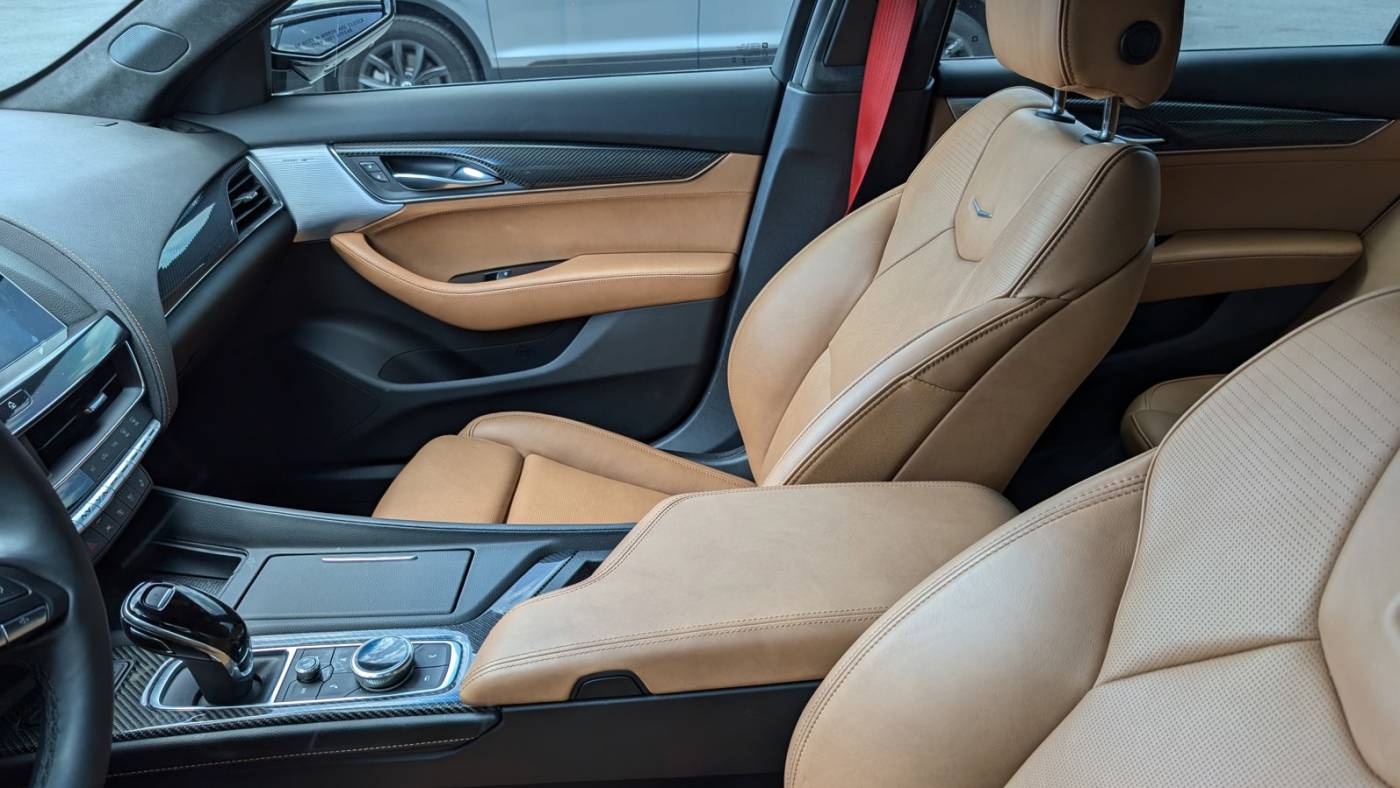 2023 cadillac ct5-v base