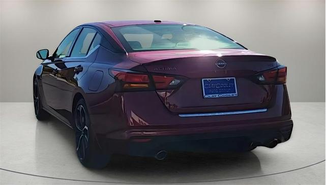 2023 nissan altima 2.5 sr