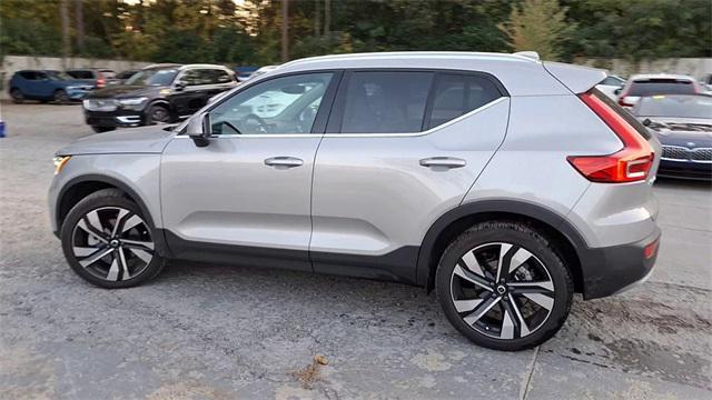 2024 volvo xc40 b5 ultimate bright theme