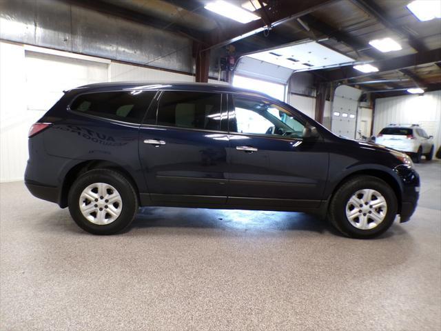 2015 chevrolet traverse ls