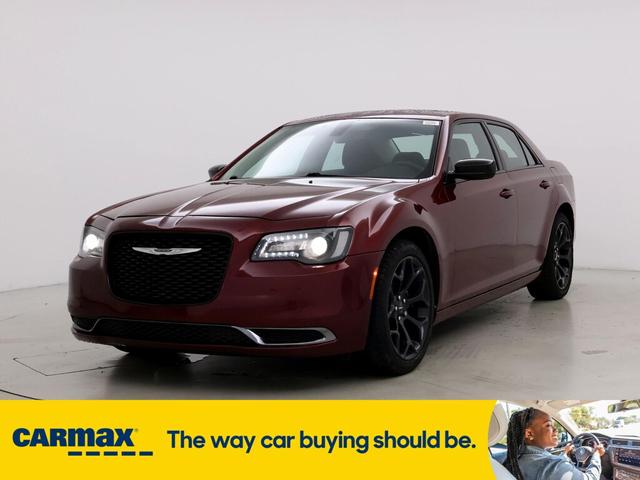 2019 chrysler 300 touring