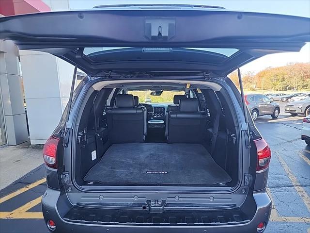 2019 toyota sequoia trd sport