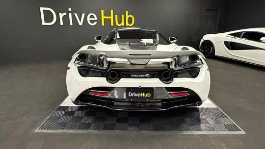 2022 McLaren 720S