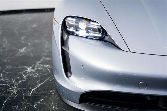 2021 porsche taycan base