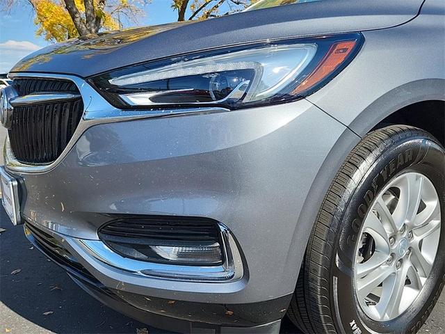 2021 buick enclave essence