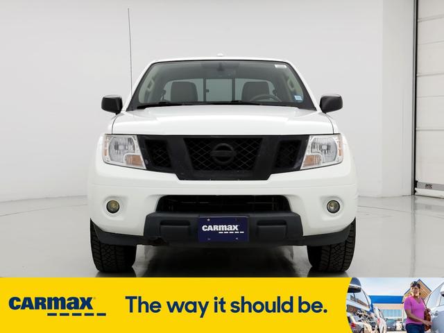 2014 nissan frontier sv
