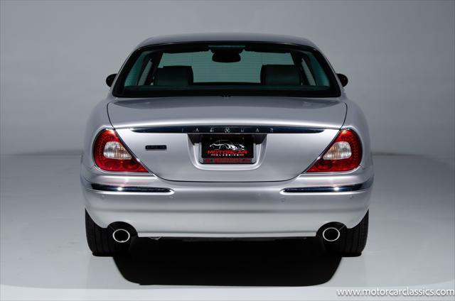2005 jaguar xj super v8
