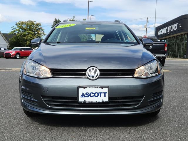 2016 volkswagen golf sportwagen tsi s 4-door