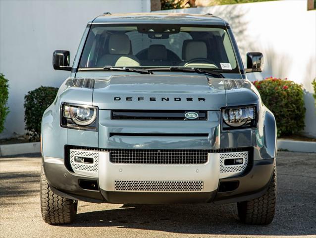 2022 land rover defender 110 se