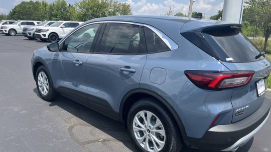 2024 Ford Escape
