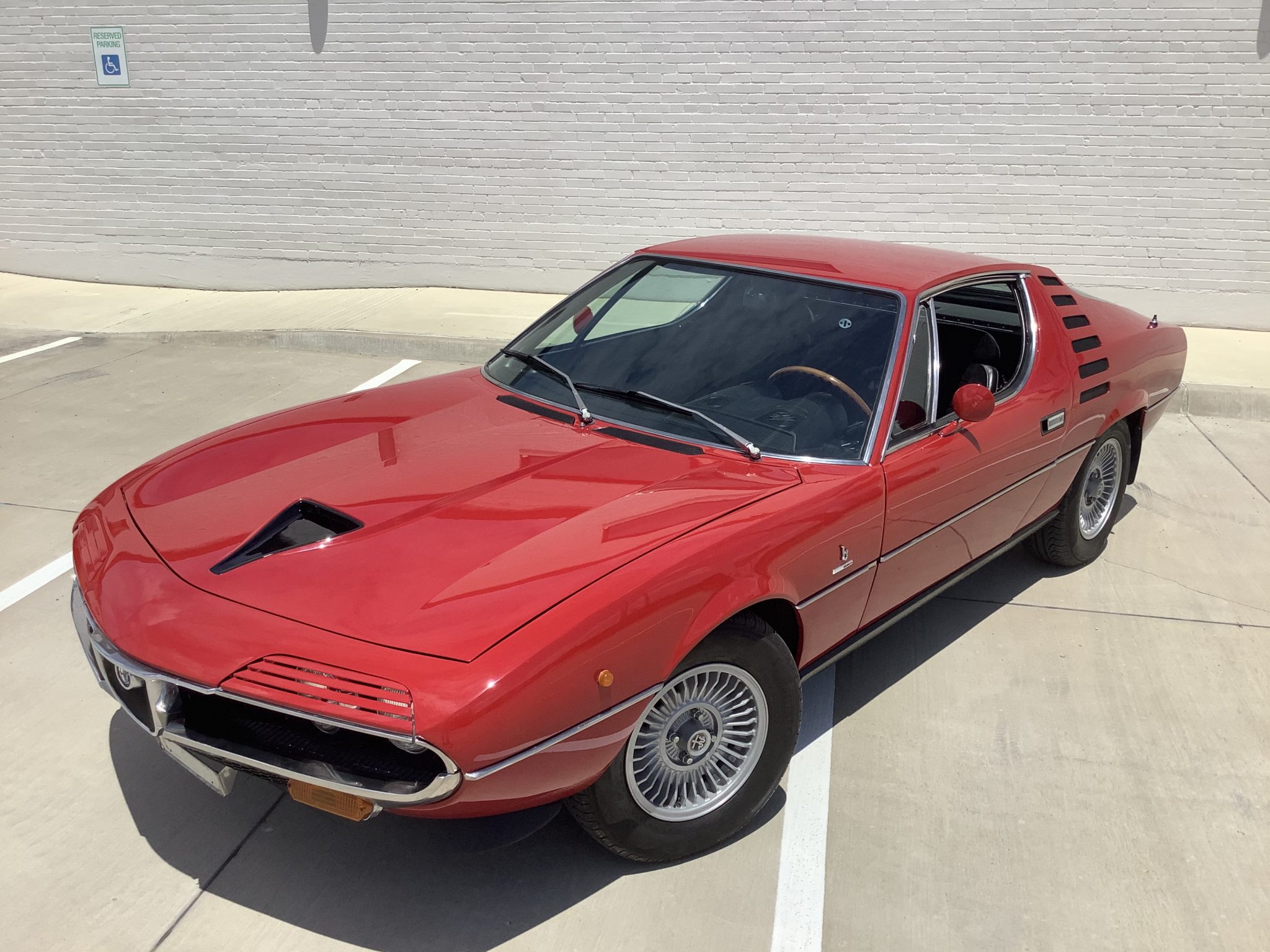 1971 alfa romeo montreal