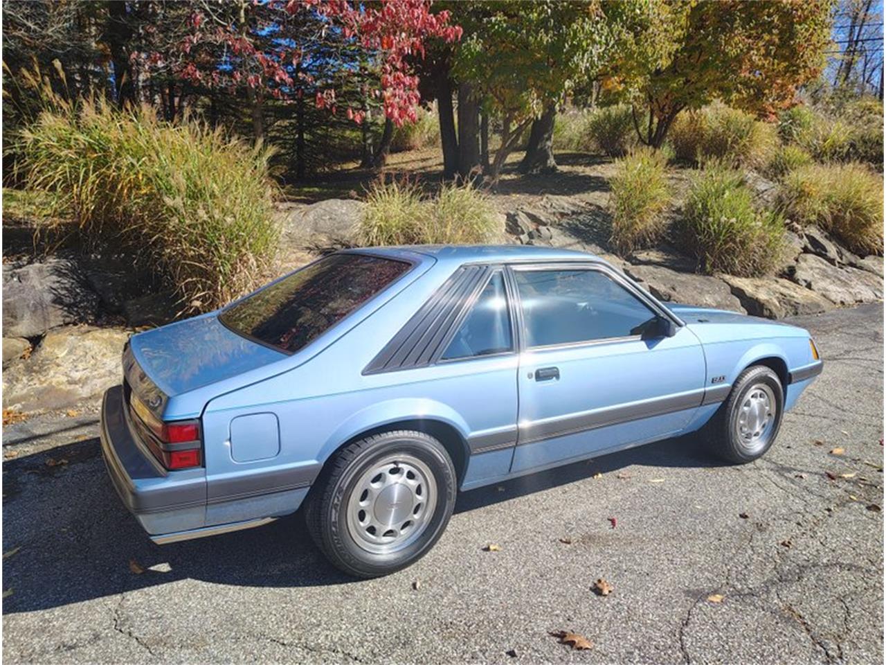 1985 ford mustang lx