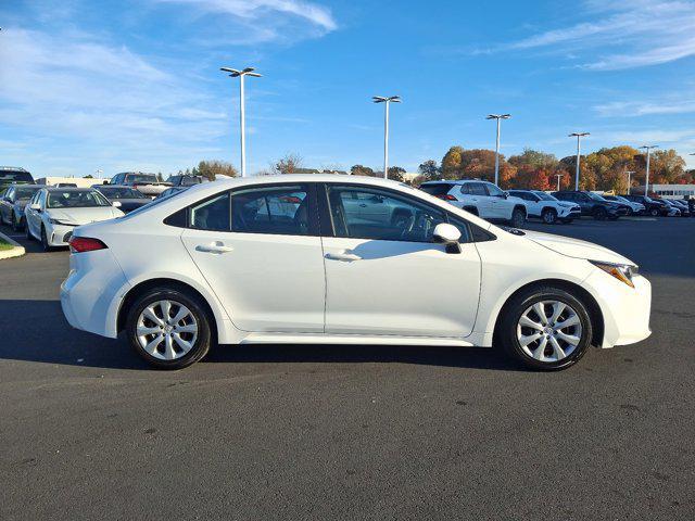 2021 toyota corolla le