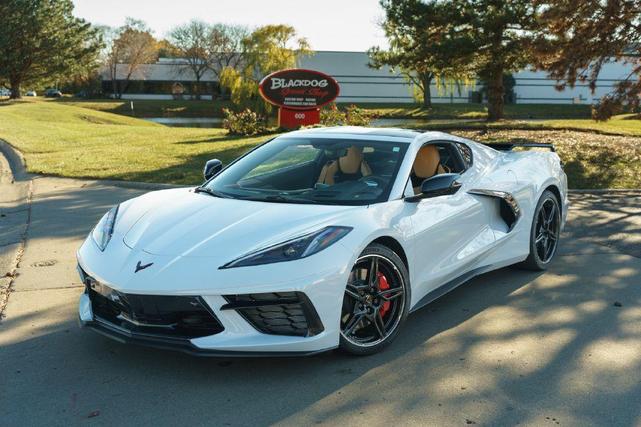 2022 chevrolet corvette stingray w/2lt