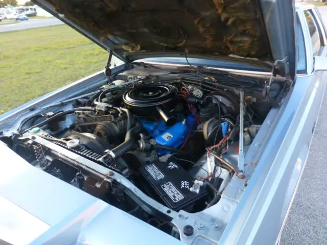 1981 chrysler imperial with a continental kit