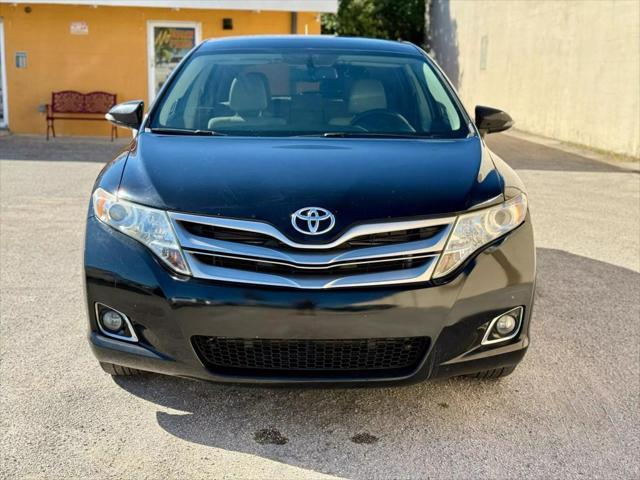 2013 toyota venza le