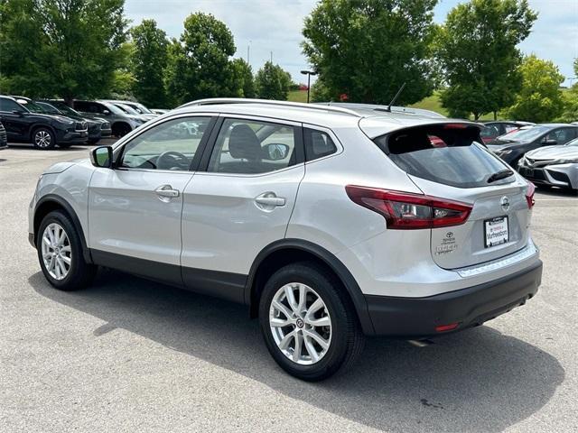 2022 nissan rogue sport sv