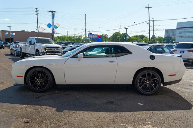 2022 dodge challenger gt