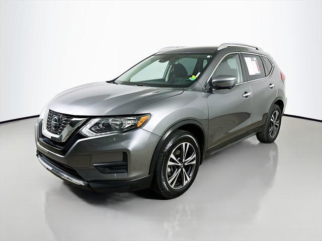 2020 nissan rogue sv