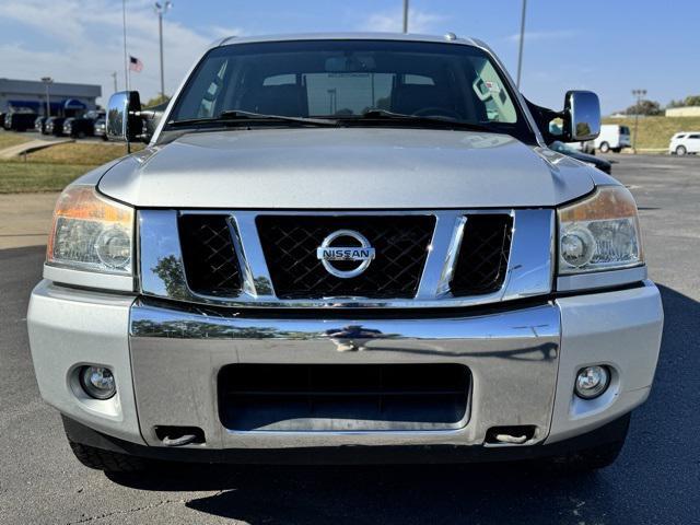 2014 nissan titan sl