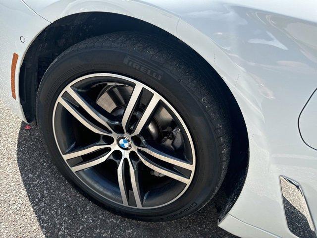 2021 bmw 530e base