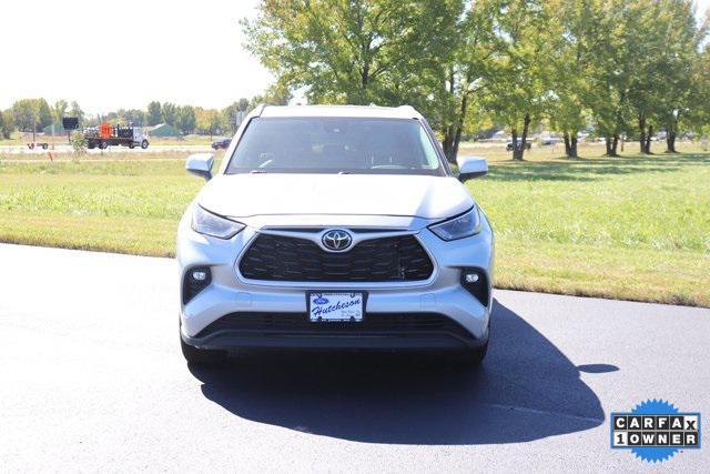 2022 toyota highlander xle