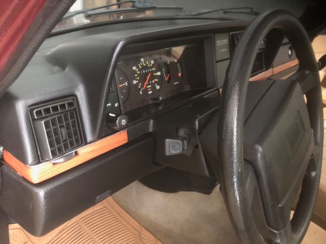 1993 volvo 240 classic ***rare collector's edition***