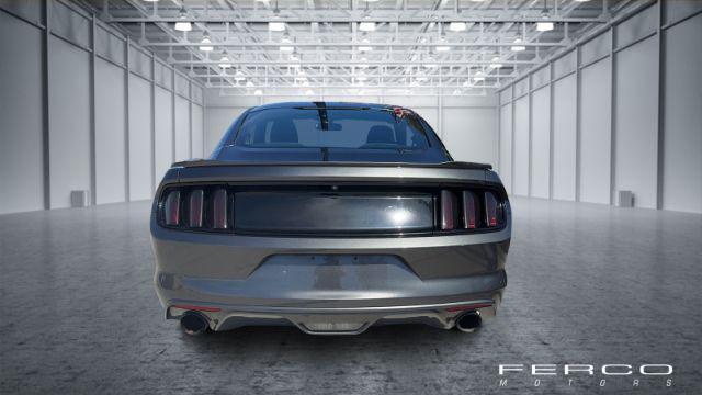2015 ford mustang v6