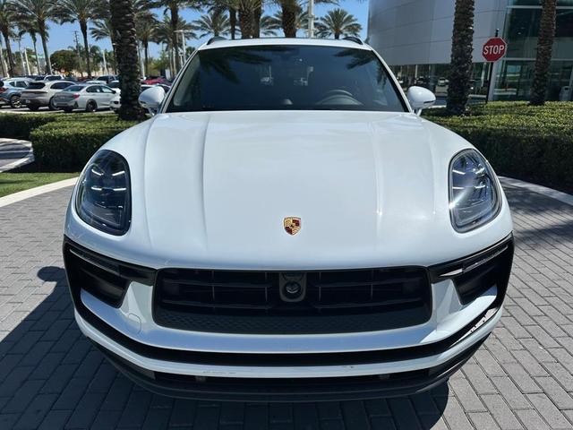 2024 porsche macan t