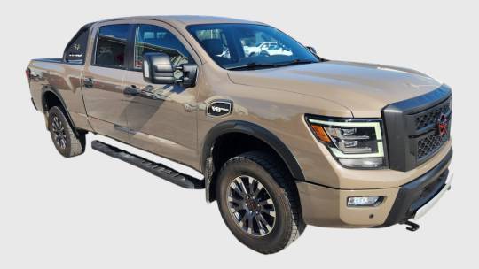 2023 Nissan Titan