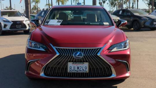 2019 Lexus ES
