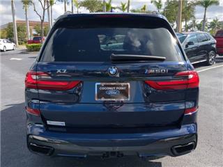 2021 BMW X7 m50i