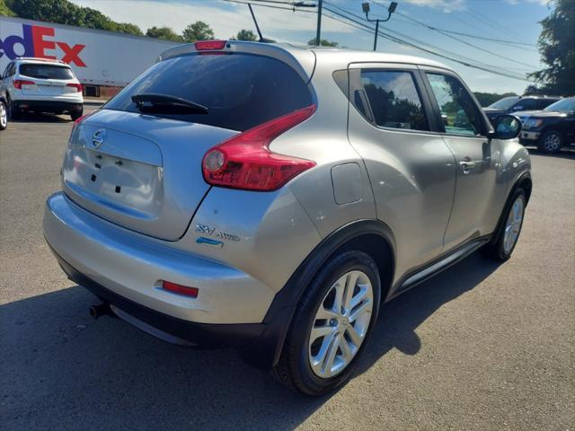 2012 nissan juke sv