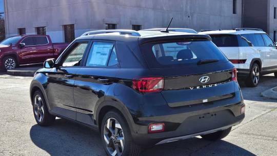 2024 Hyundai Venue sel