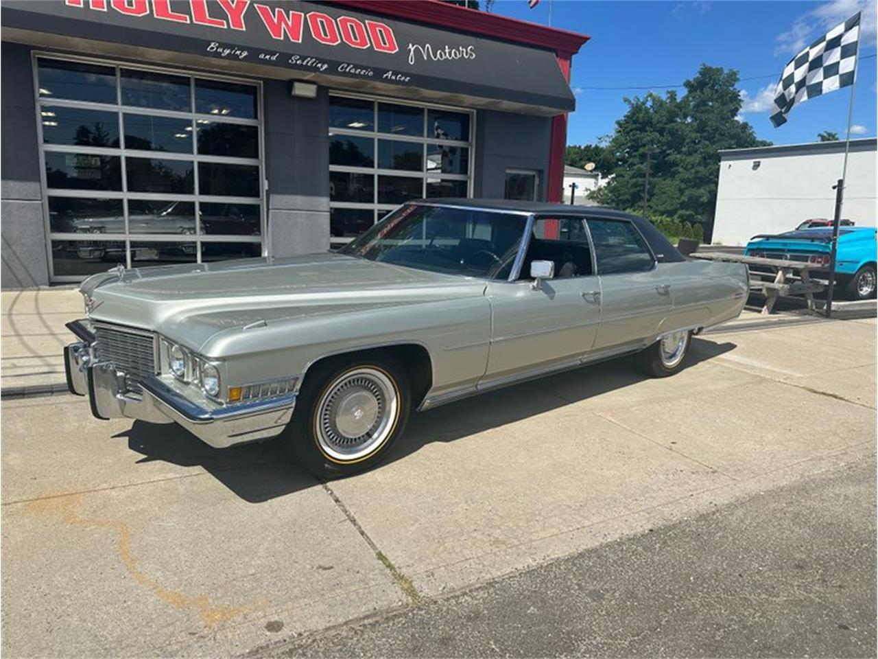 1972 cadillac sedan deville