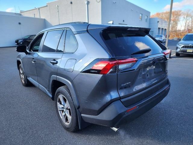 2022 toyota rav4 hybrid le
