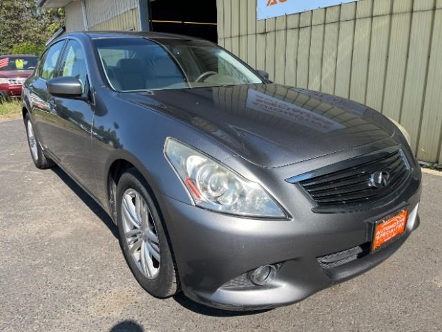 2011 infiniti g37 journey