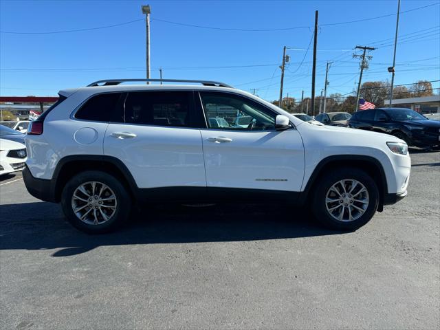 2020 jeep cherokee latitude plus