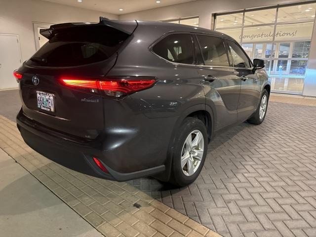 2020 toyota highlander hybrid le