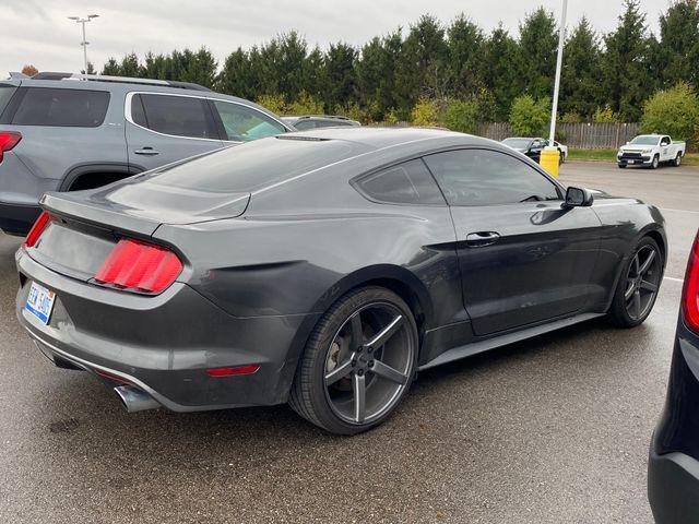 2015 ford mustang v6