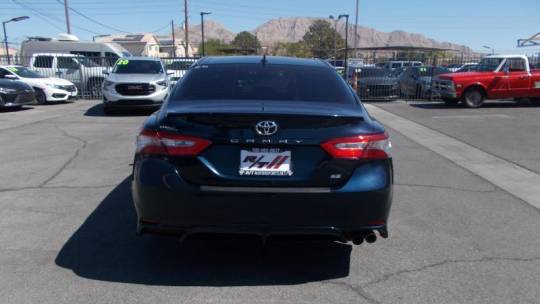 2019 toyota camry xle