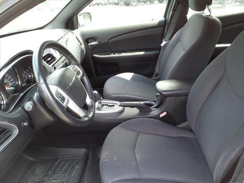 2013 chrysler 200 in co bluffs, iowa