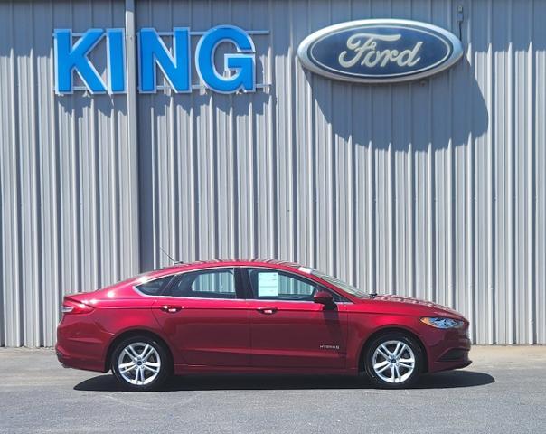 2018 ford fusion se