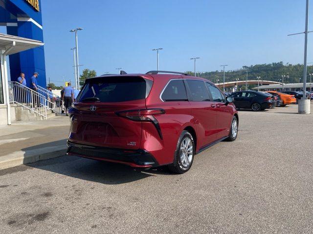 2021 toyota sienna xse 7 passenger
