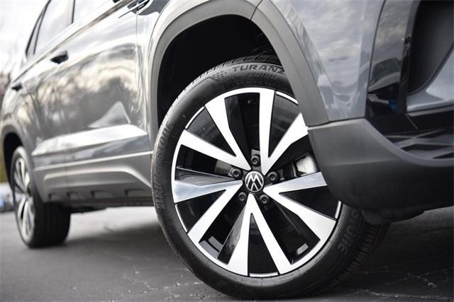 2023 volkswagen taos 1.5t se