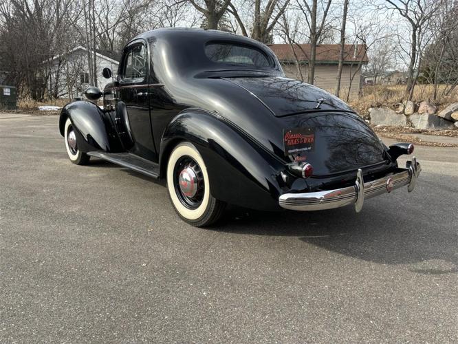 1936 pontiac silver streak in annandale, minnesota