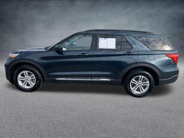 2022 ford explorer xlt