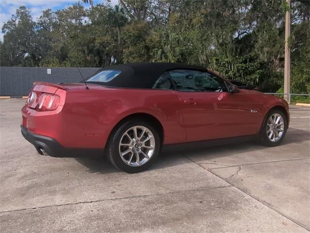 2011 ford mustang gt