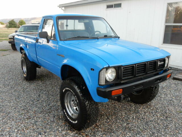 1980 toyota pickup sr5, reg cab longbed 4x4, lifted on 33'' bfg all terrain's