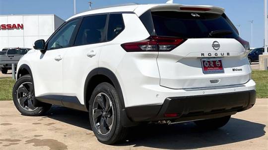 2024 Nissan Rogue